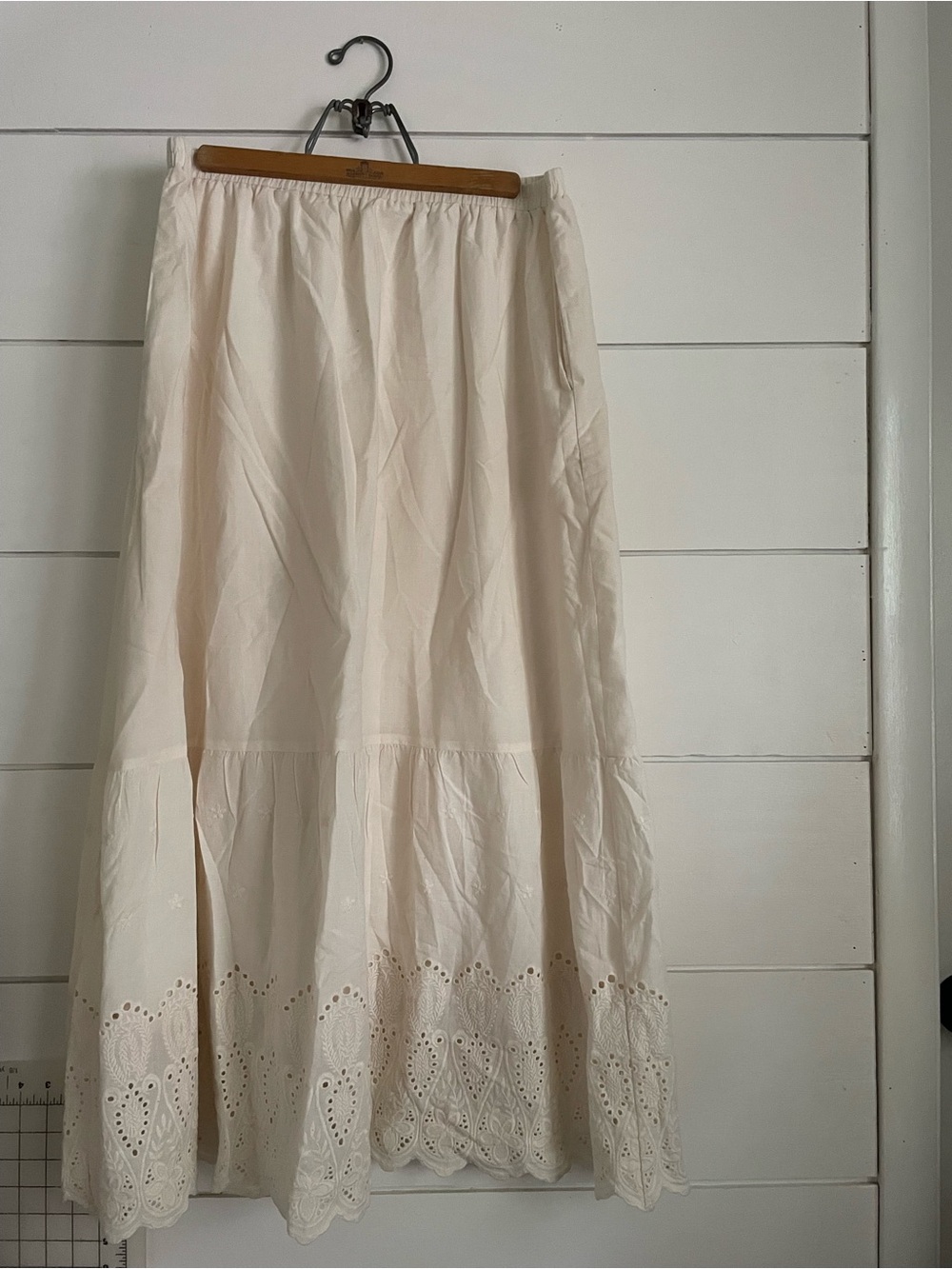 Neuflora - Cream Maxi Skirt with Eyelet Hem